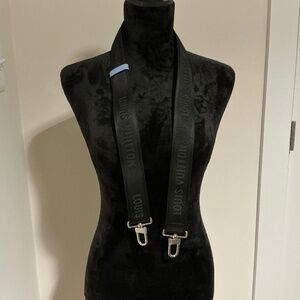 Louis Vuitton Black Belt Bag Strap